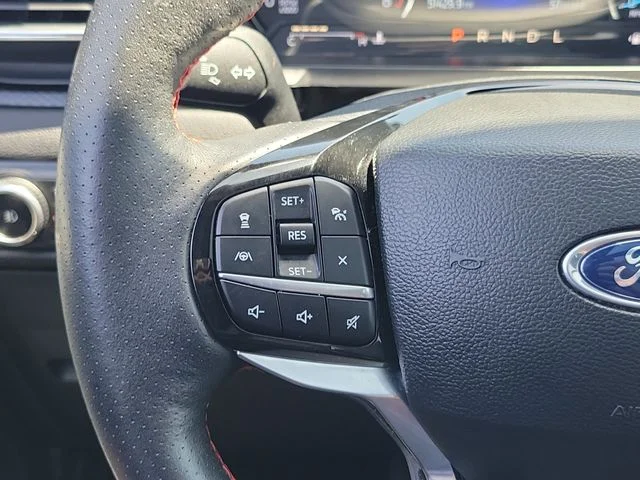 Used 2023 White Metallic Ford ST-Line image 34