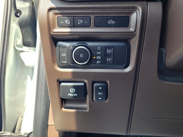Used 2021  Ford King Ranch image 16