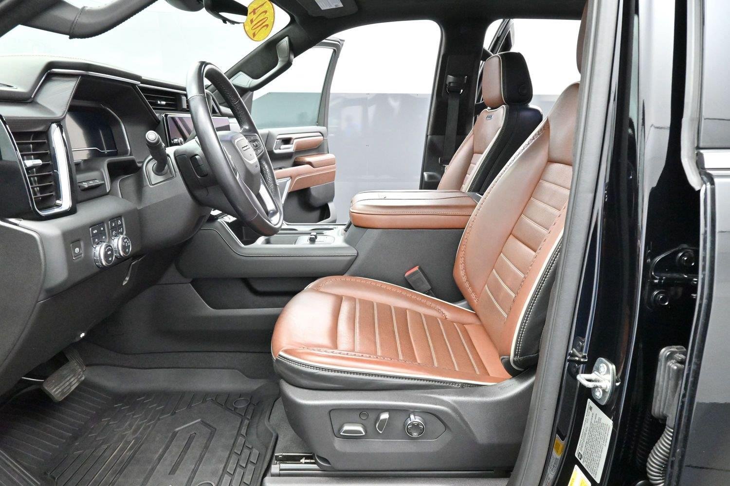 Used 2024 Onyx Black GMC Denali Ultimate image 13