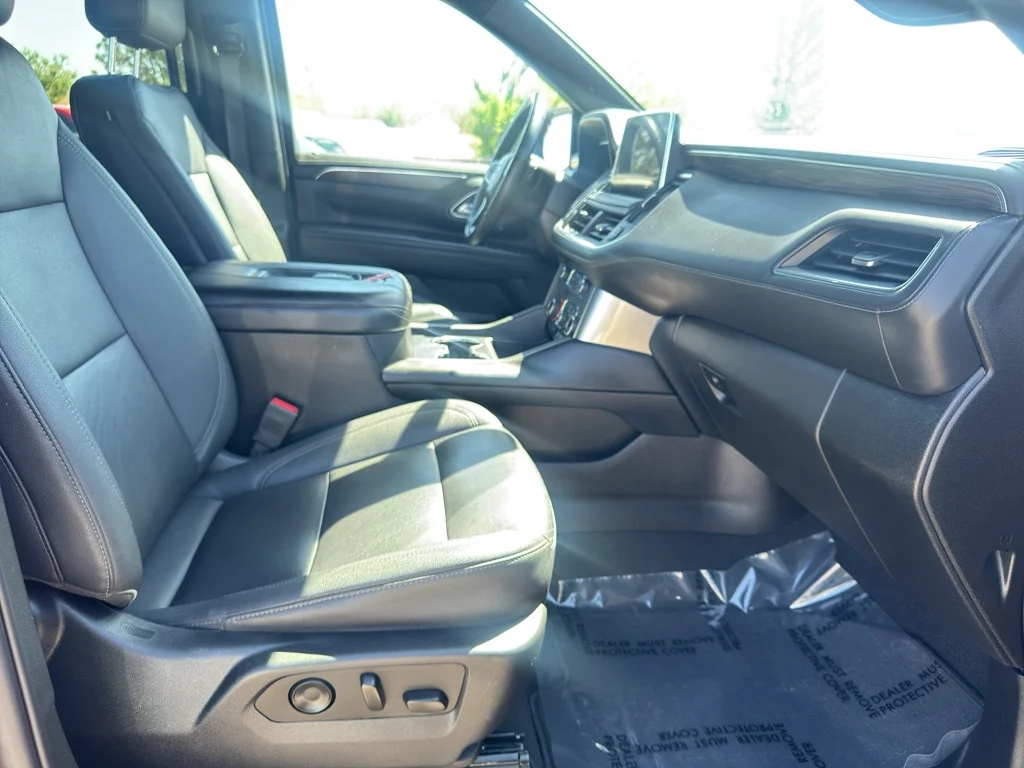 Used 2022 Cherry Red Tintcoat Chevrolet Z71 image 17