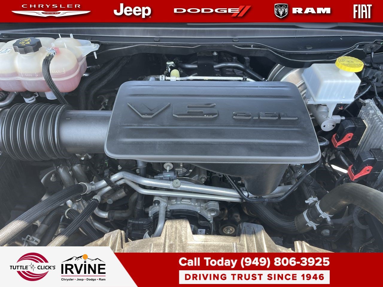 Certified Used 2022 Diamond Black Crystal Pearlcoat Ram Big Horn image 30