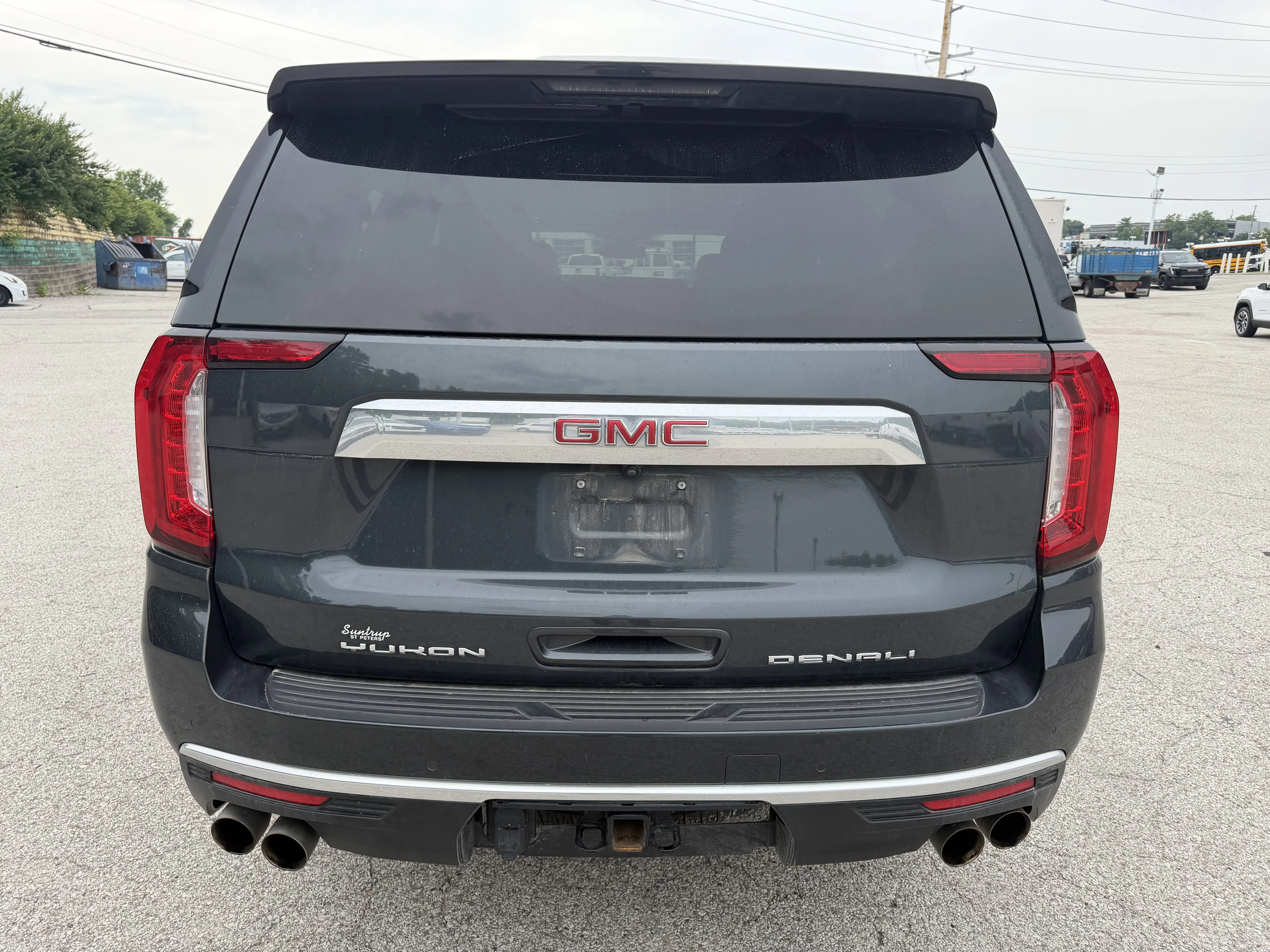 Used 2022 Hunter Metallic GMC Denali image 6