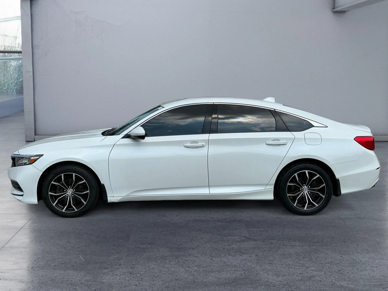 Used 2019 Honda Accord LX with VIN 1HGCV1F18KA066850 for sale in Scottsburg, IN