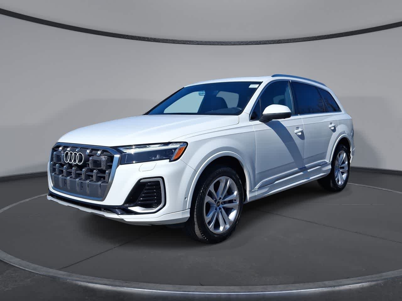 2025 Audi Q7 55 Premium Plus quattro Tiptronic's photo