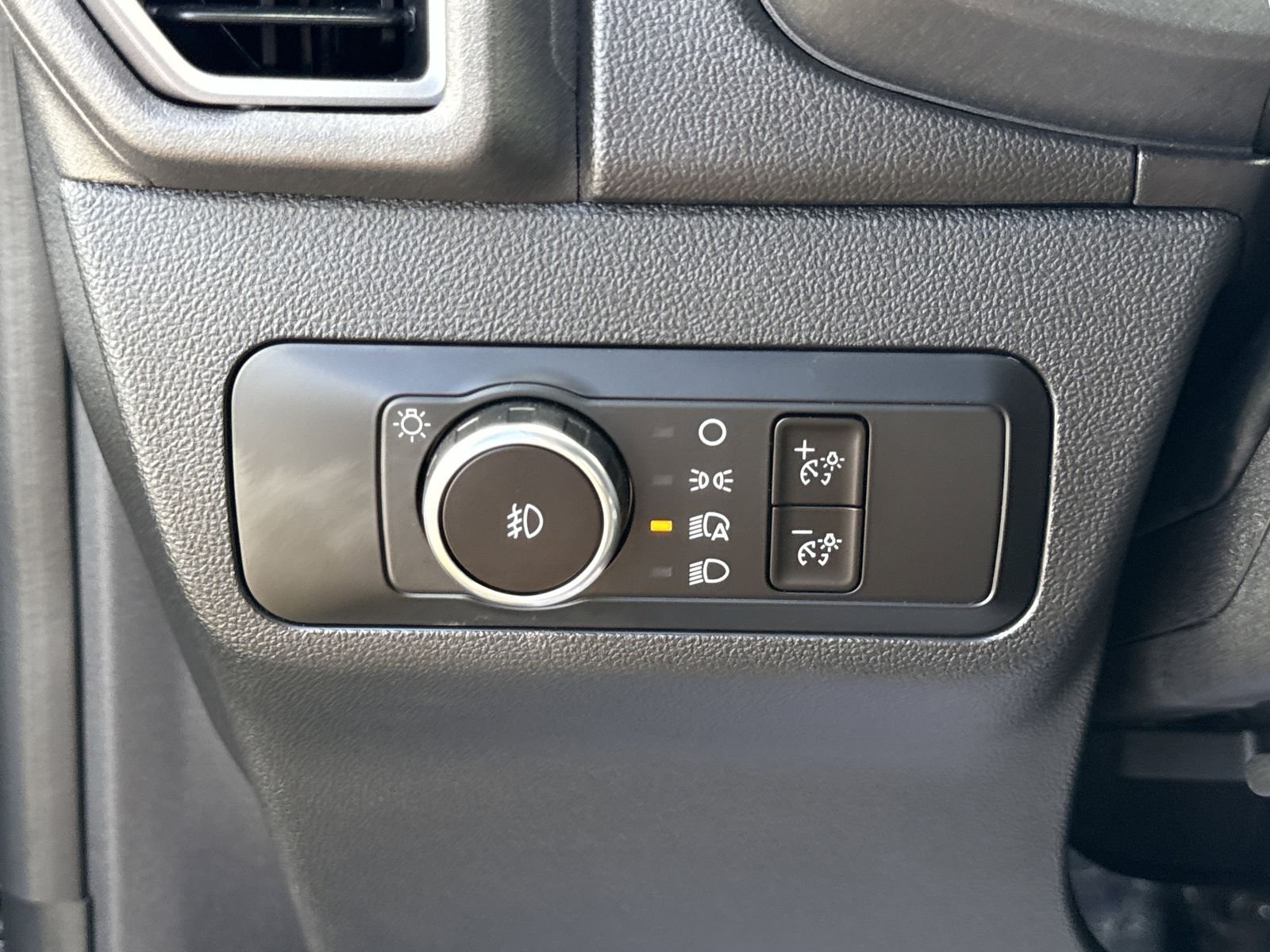 New 2026 Carbonized Gray Metallic Ford Badlands image 24