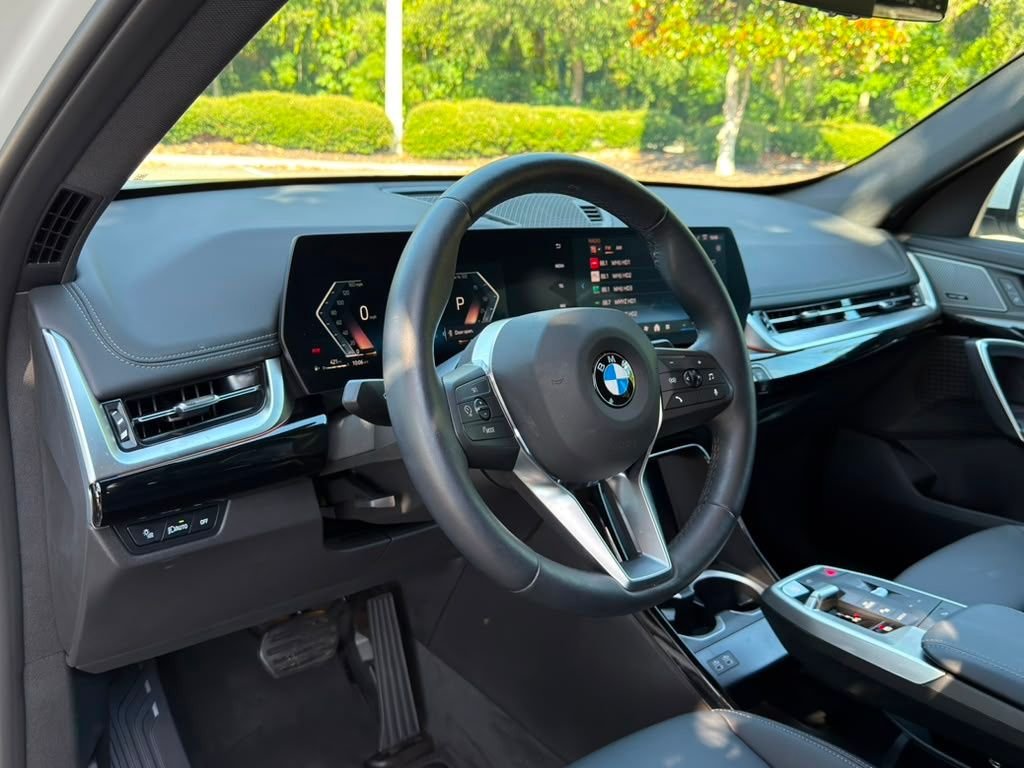 Certified Used 2026 Alpine White BMW xDrive28i image 11