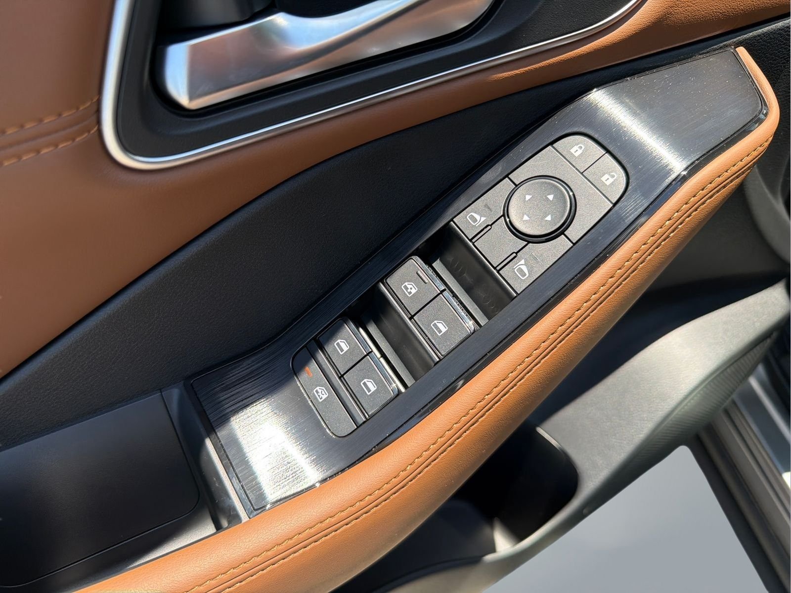 New 2026 Gray Nissan Platinum image 27