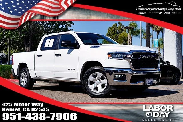 Used 2025 White Ram Big Horn/Lone Star image 1