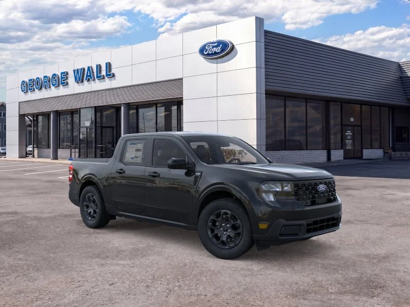 New 2026 Shadow Black Ford XLT image 31