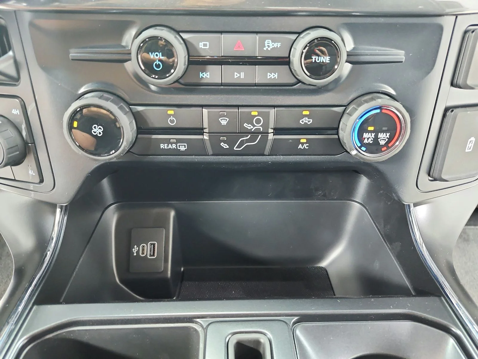 New 2026 Avalanche Ford STX® image 28