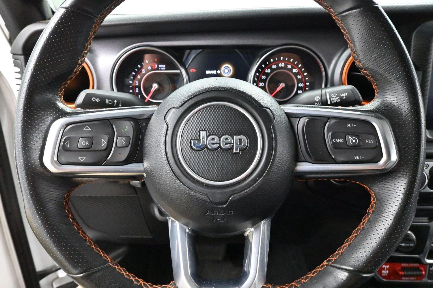 Used 2022 Bright White Clearcoat Jeep Mojave image 14