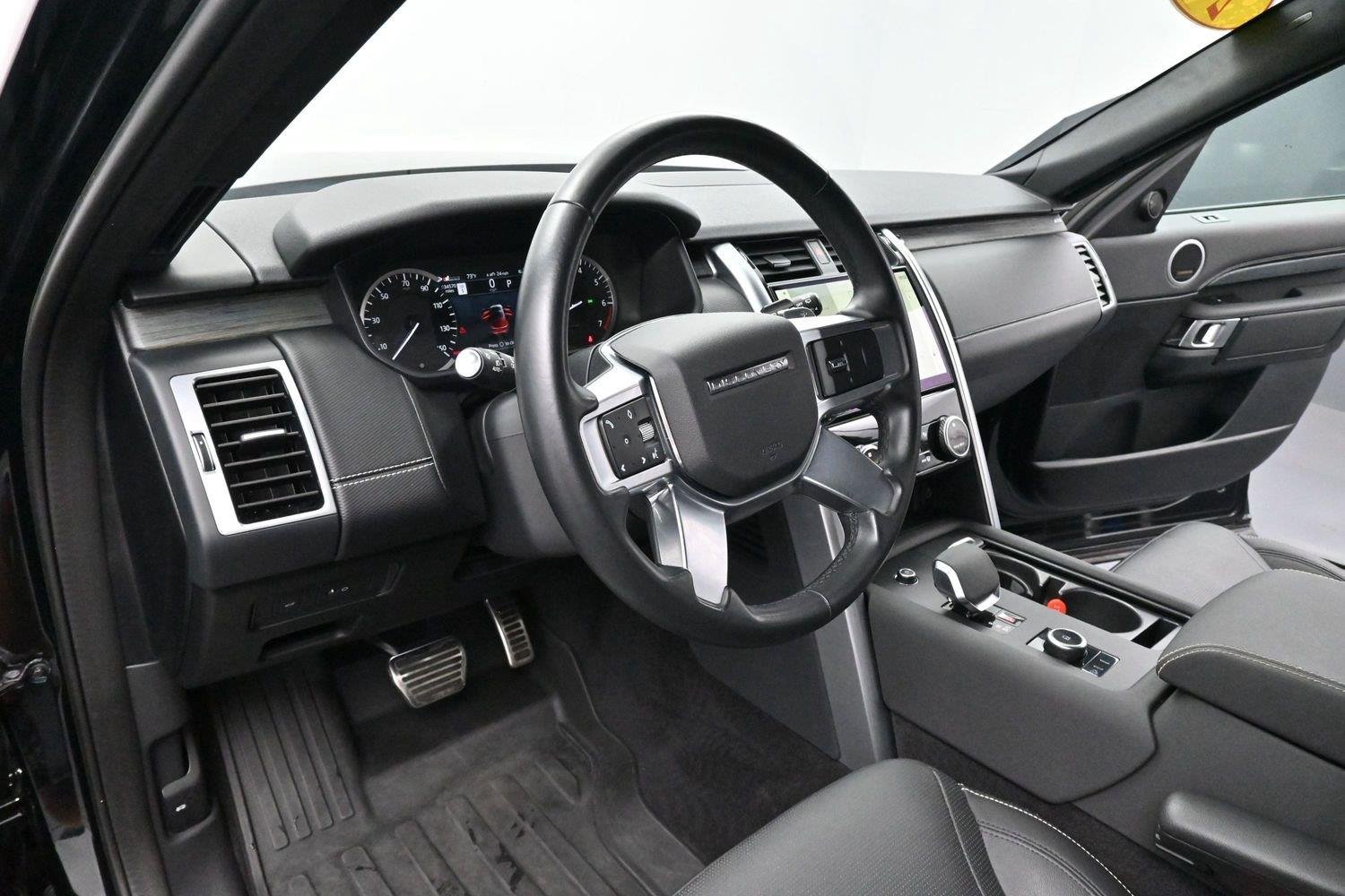 Used 2023 Black Land Rover S R-Dynamic image 20
