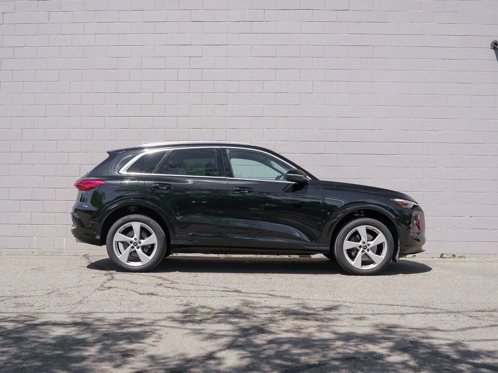 Used 2025 Black Audi 2.0T Premium Plus image 8