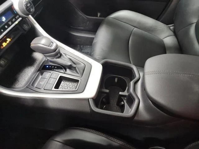 2024 Toyota RAV4 XLE Premium - Photo 32