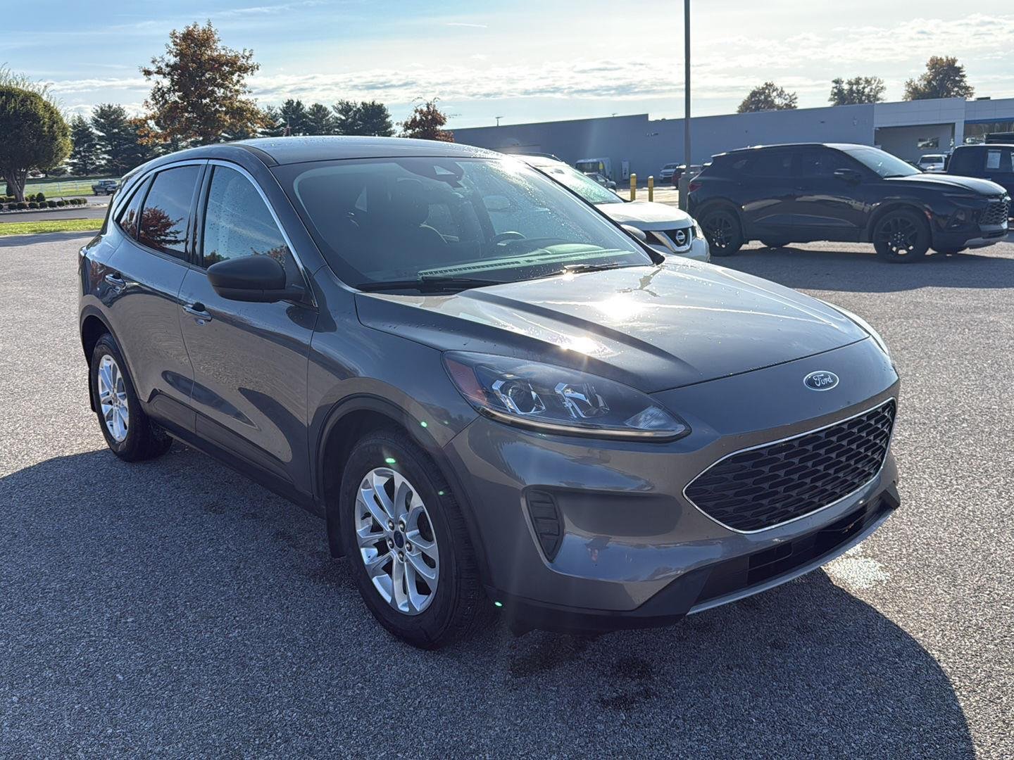2022 Ford Escape SE photo 3