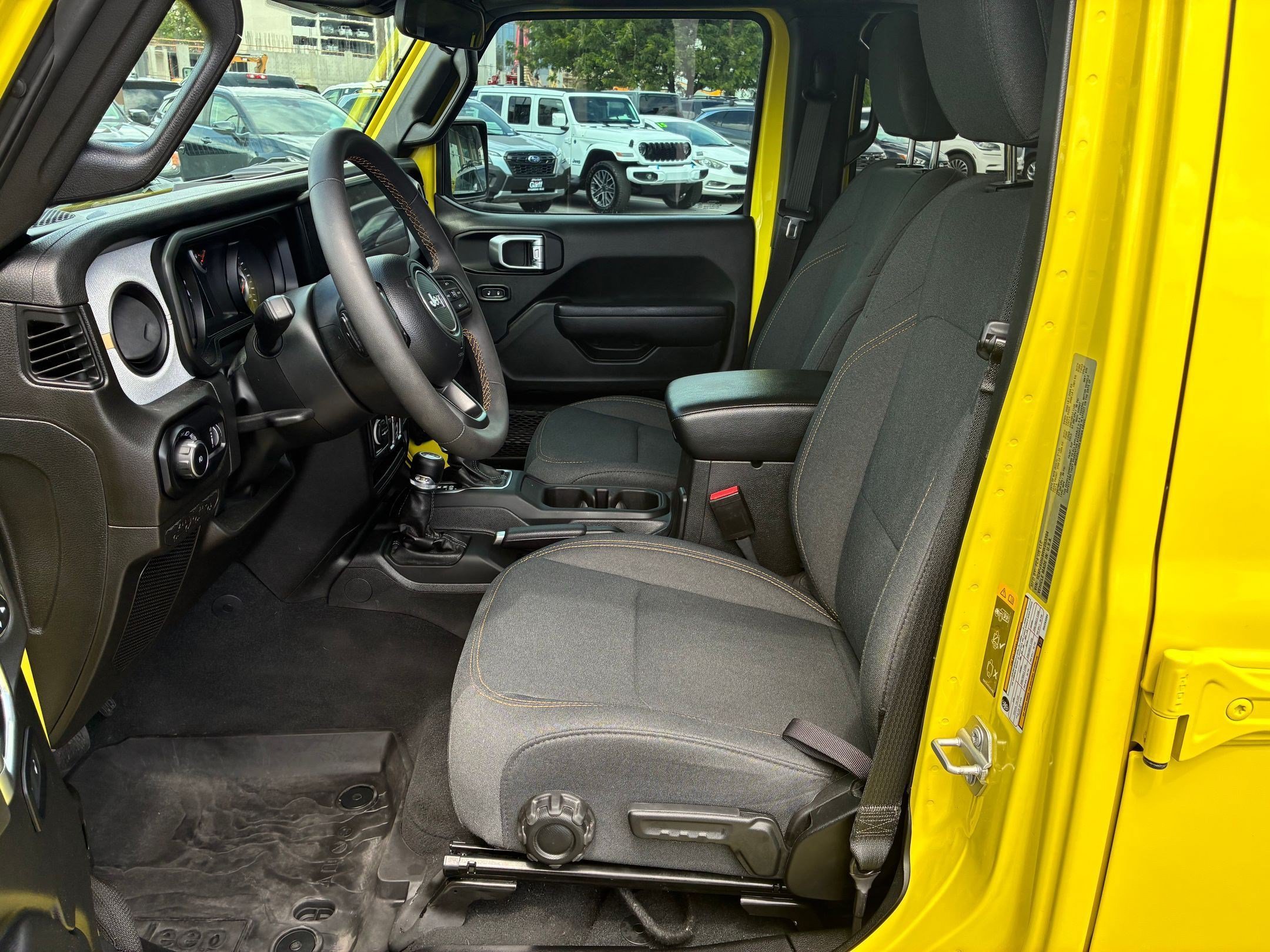 Ken Garff Cert 2024 High Velocity Clearcoat Jeep Sport S image 16
