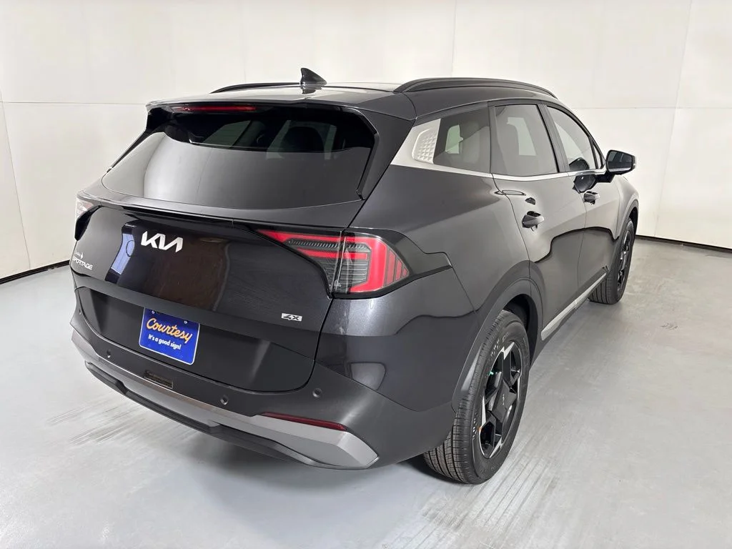 New 2026  Kia EX image 8