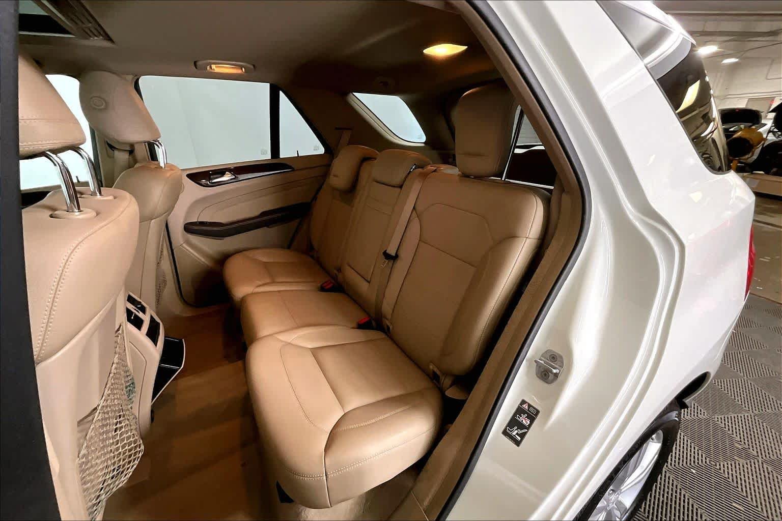 Used 2012 Arctic White Mercedes-Benz ML 350 image 21