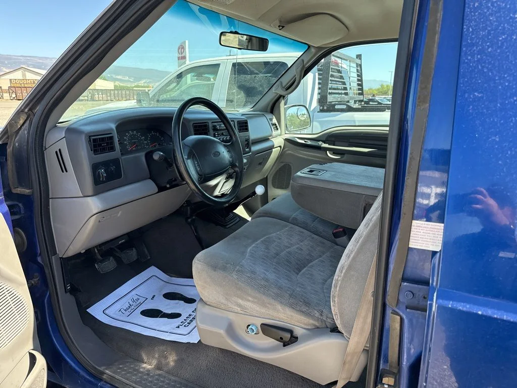 Used 1999 Deep Wedgewood Blue Clearcoat Metallic Ford XL image 25