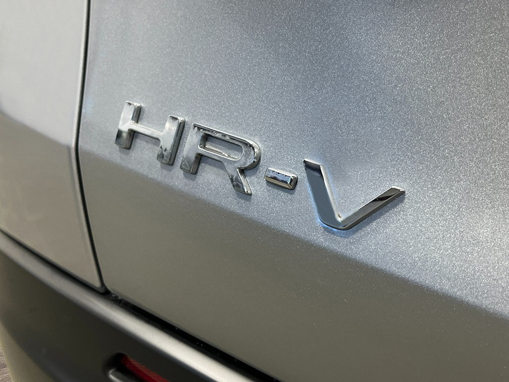 New 2027 Solar Silver Metallic Honda LX image 10