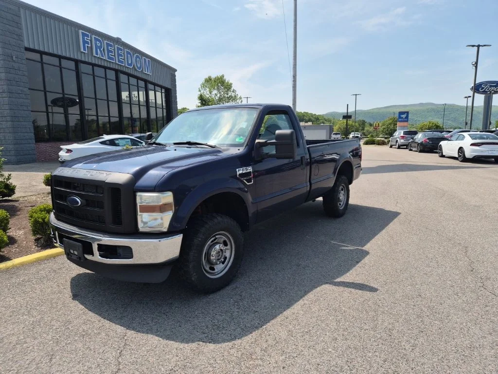 2010 Ford F-250 XL 4x4 Regular Cab's photo