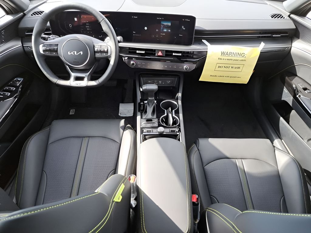 2026 Kia K5 GT - Photo 15