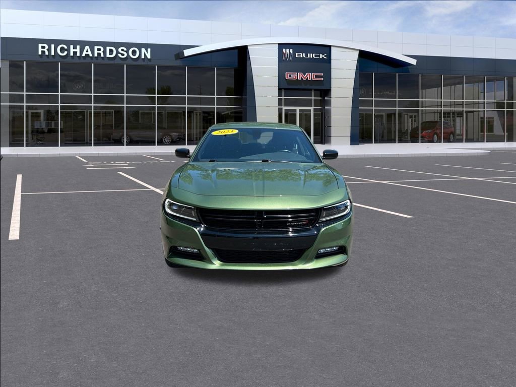 Used 2023 Green Dodge SXT AWD image 13