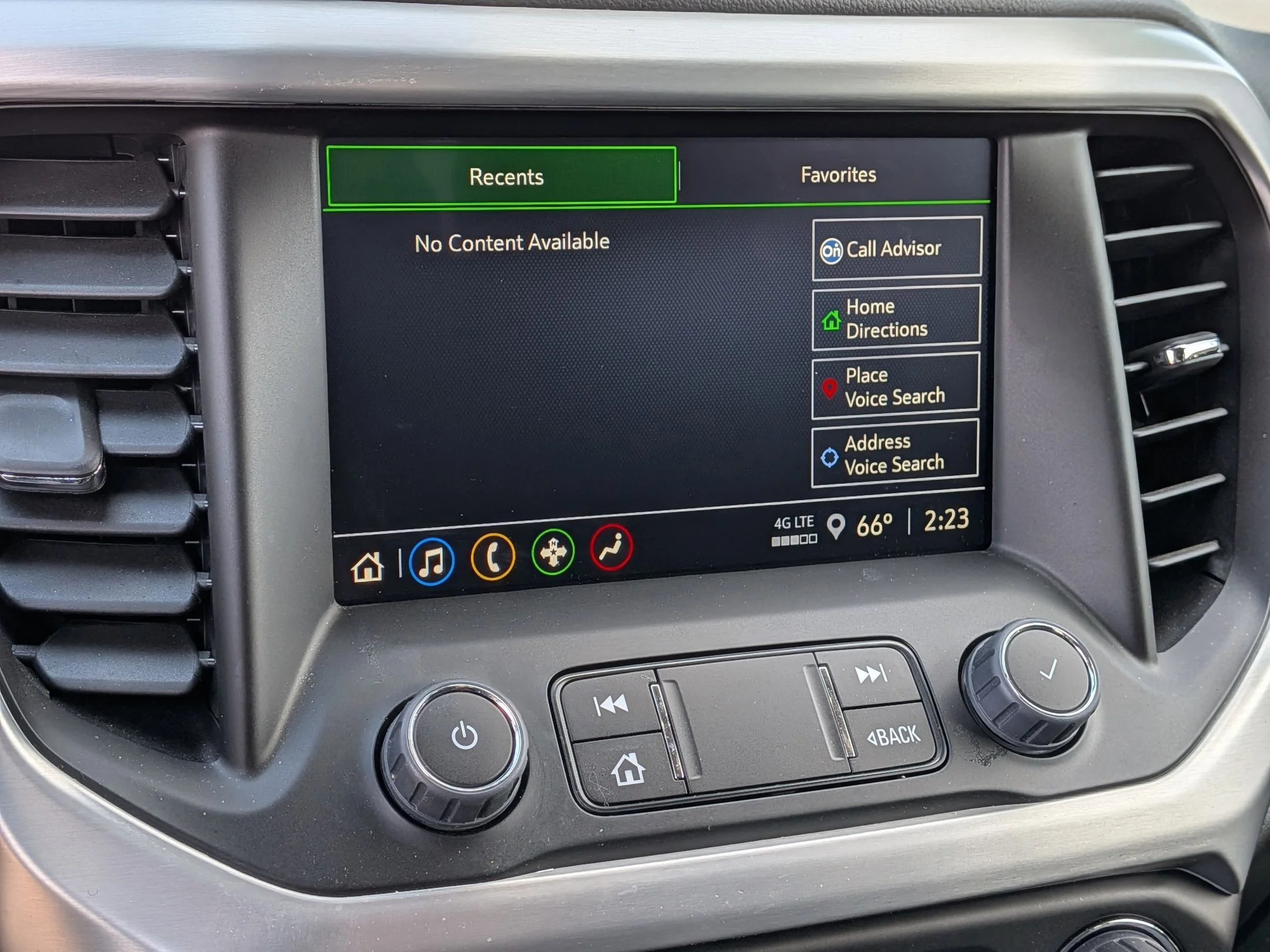 Used 2023 Sterling Metallic GMC SLE image 13