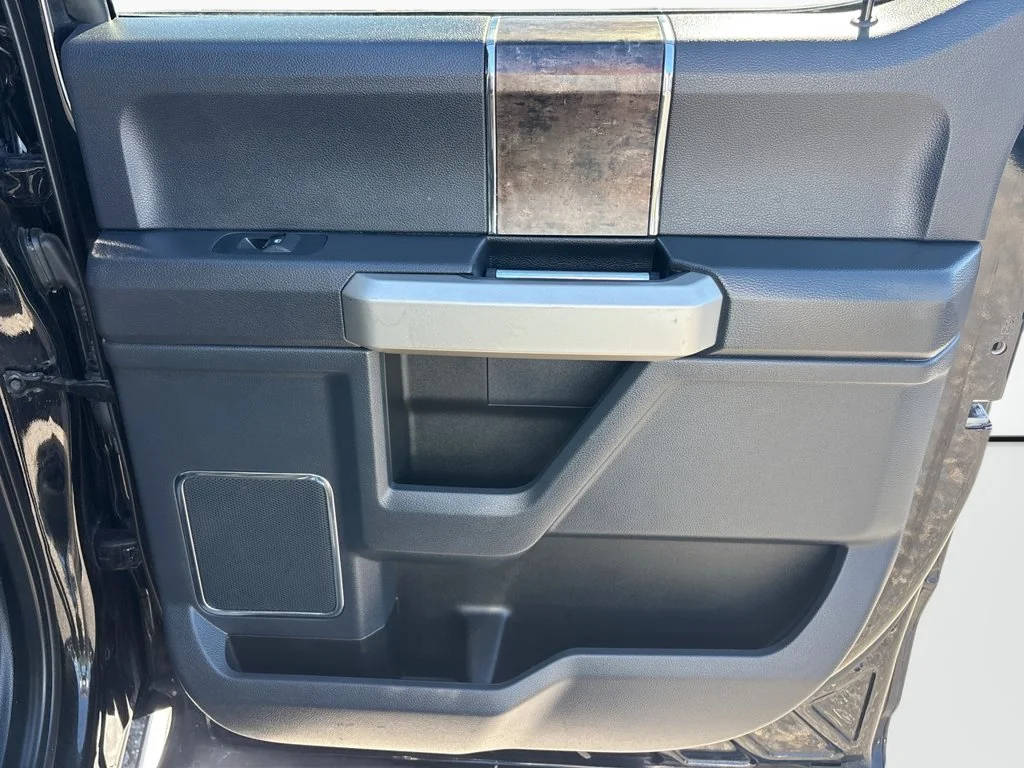 Used 2022 Black Ford Lariat image 17