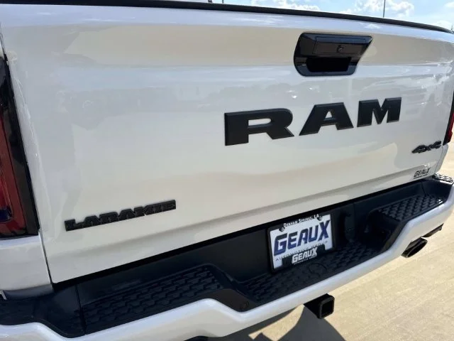 New 2026 Ivory White Tri-Coat Pearl-Coat Exterior Paint RAM Laramie image 17