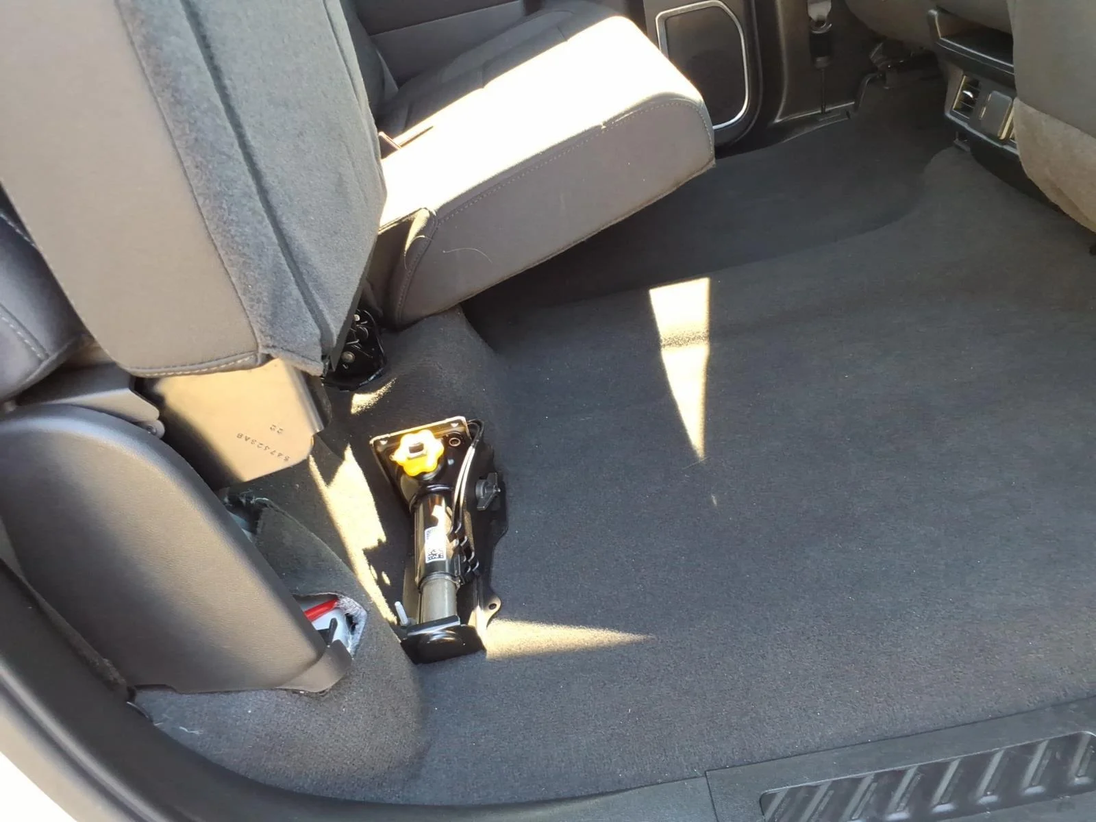 Used 2026 Summit White Chevrolet LT image 30