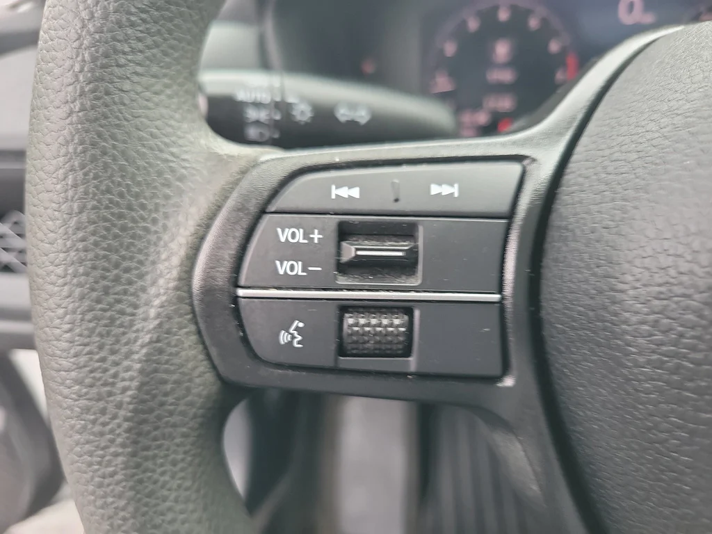 Certified Used 2023 WHITE Honda LX image 20