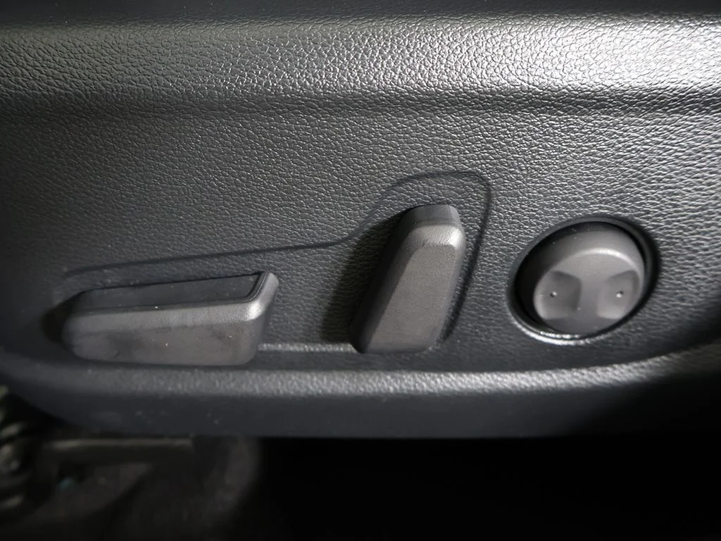 Certified Used 2026 Blue Kia EX image 34