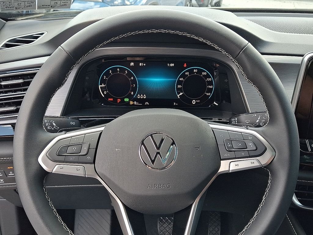 New 2026 Black Volkswagen 2.0T SE w/Technology image 8