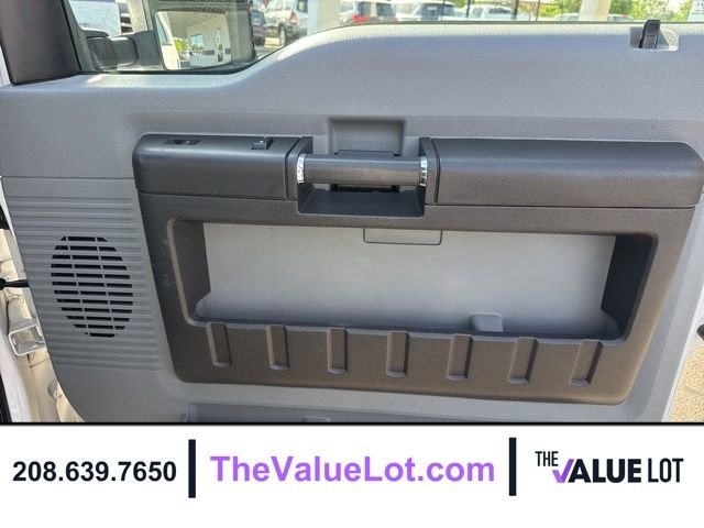 Used 2015 White Ford XL image 11