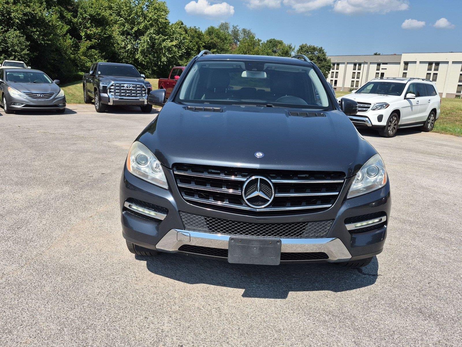 Used 2015 Steel Gray Metallic Mercedes-Benz ML 350 image 8
