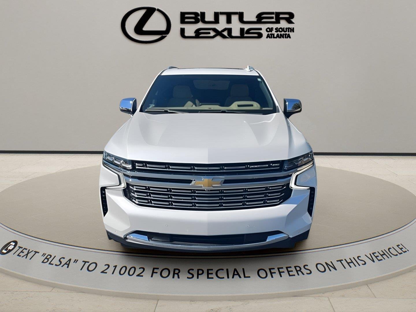 Used 2024 Iridescent Pearl Tricoat Chevrolet Premier image 2
