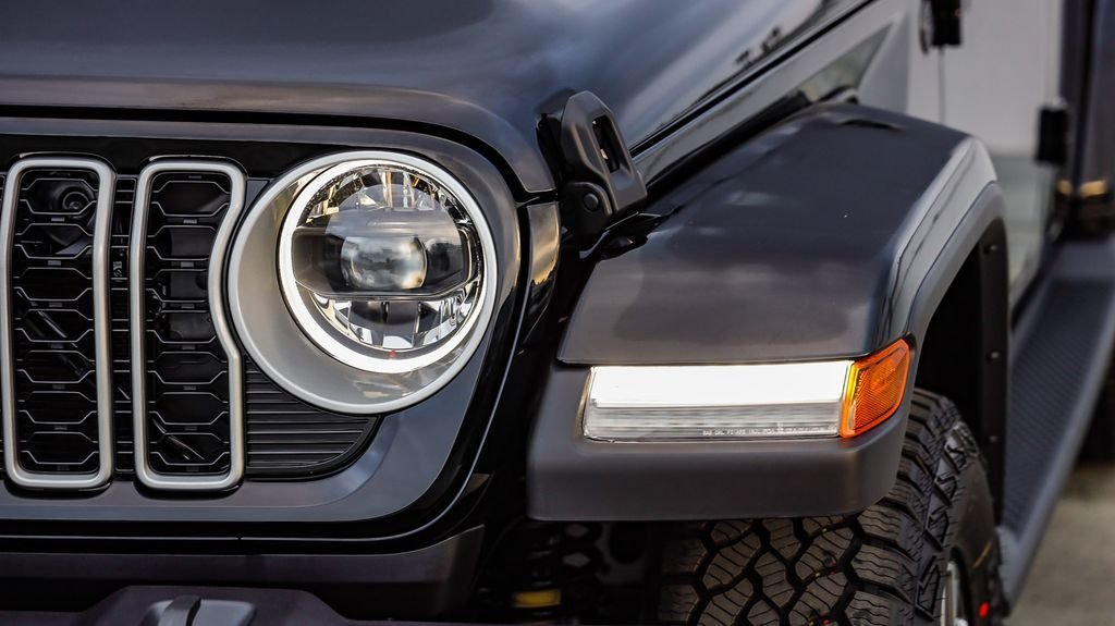 New 2026 Black Clearcoat Jeep Sahara image 5