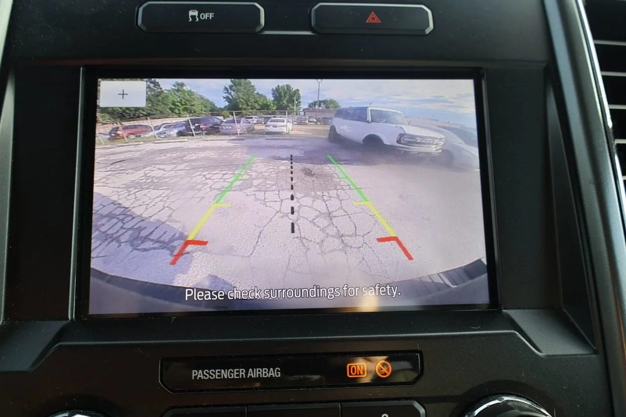 Used 2022 White Ford XLT image 16