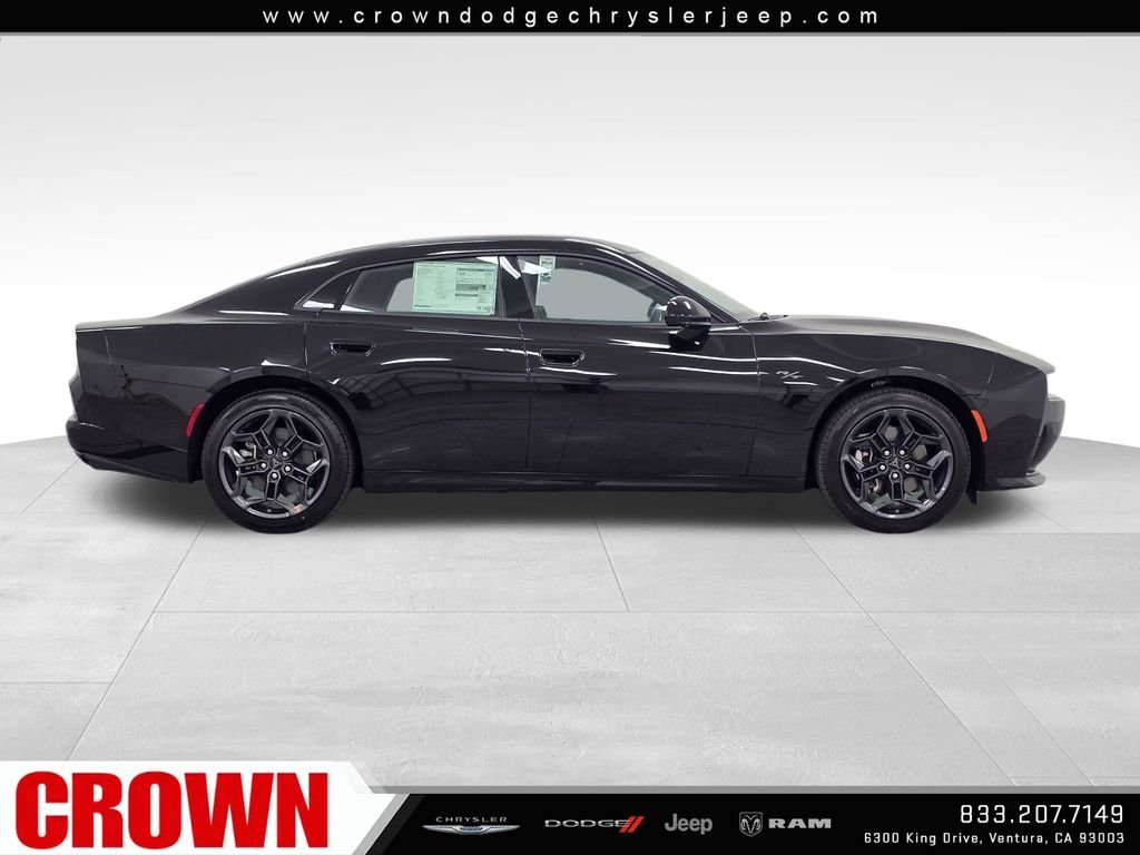New 2026 Diamond Black Crystal Pearlcoat Dodge R/T image 4