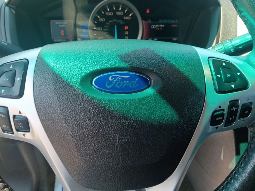 Used 2014 Tuxedo Black Metallic Ford XLT image 20