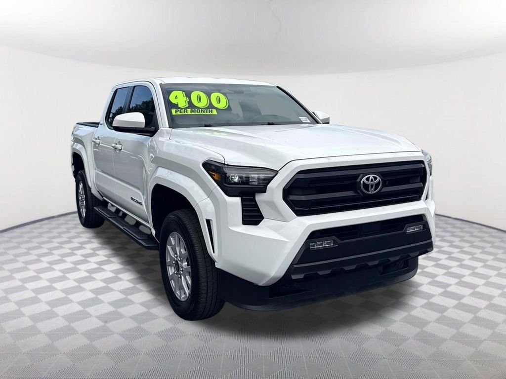 Used 2024 White Toyota SR5 image 3