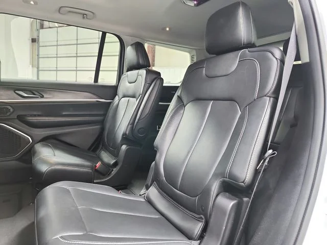 Used 2023 White Jeep Limited image 12