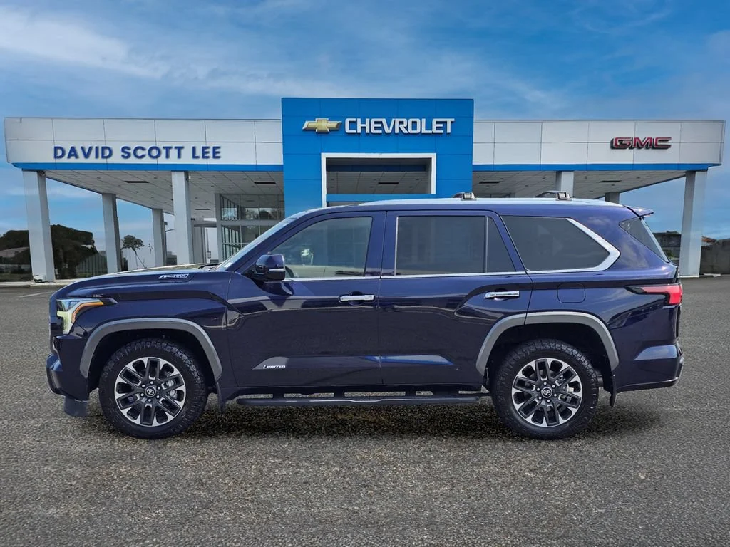 Used 2025 Blueprint Toyota SR5 image 14