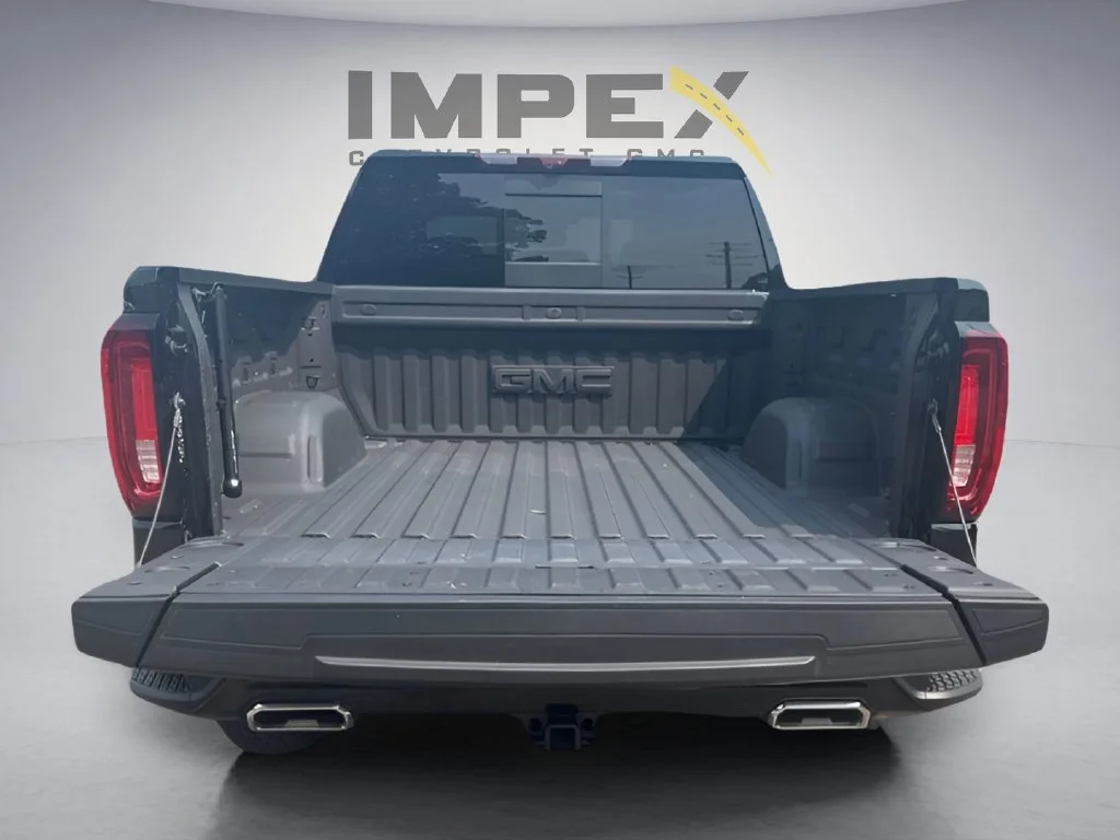 Used 2025 Onyx Black GMC AT4 image 30