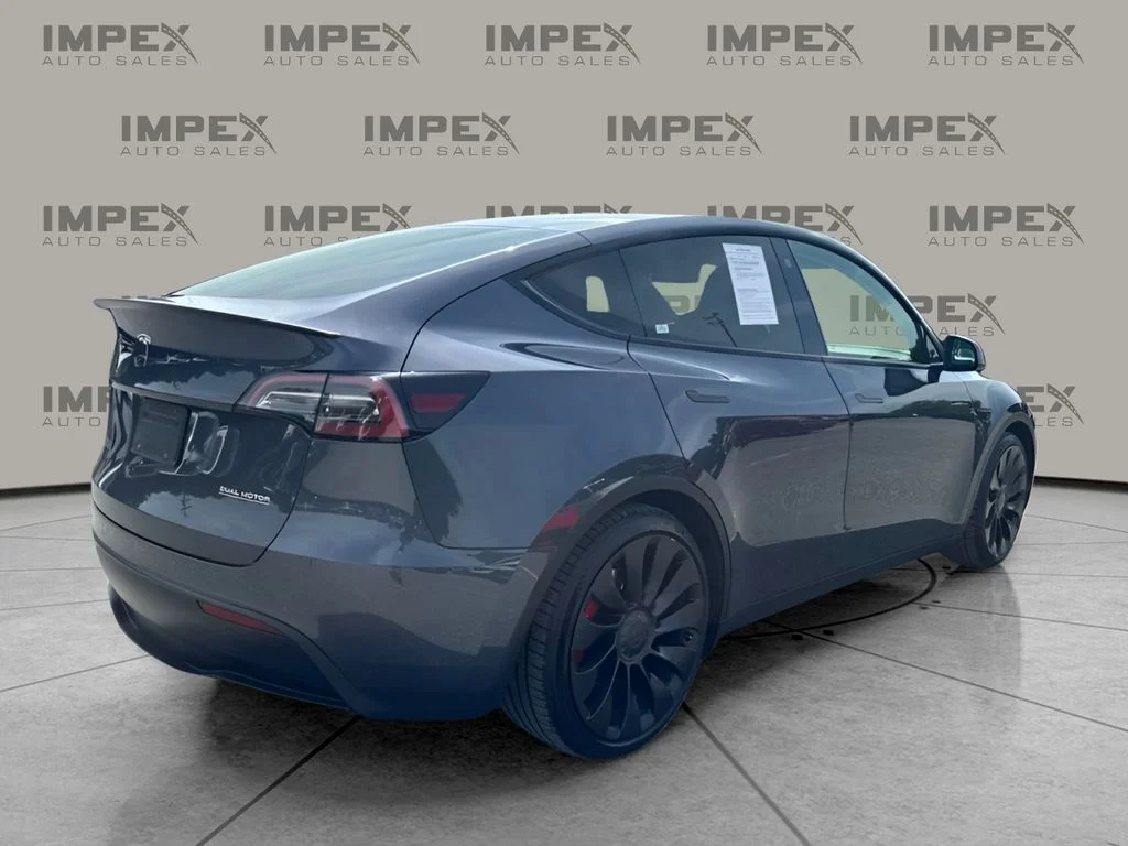 Used 2022 Gray Tesla Performance image 3