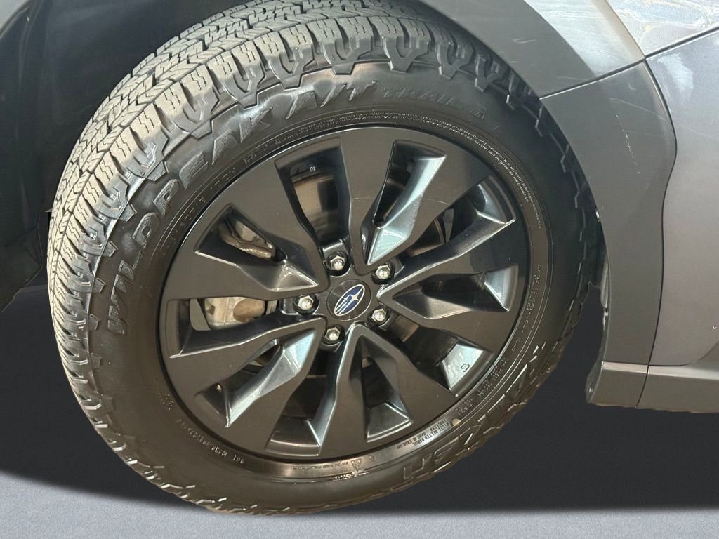Used 2024 Gray Subaru Onyx Edition image 18