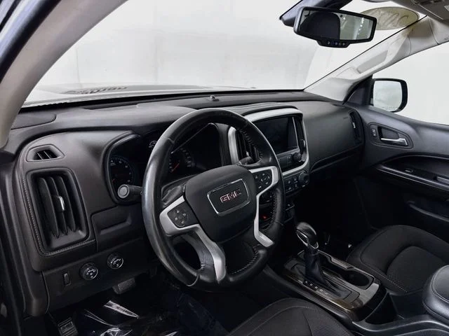 Used 2022 Black GMC Elevation image 10