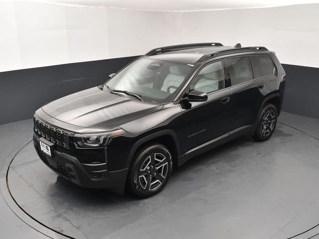 New 2026 Diamond Black Crystal Pearl-Coat Exterior Paint Jeep Limited image 15