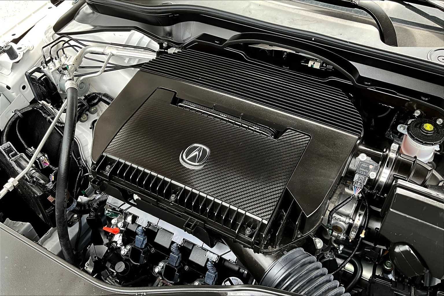 Used 2025 Platinum White Pearl Acura  image 33